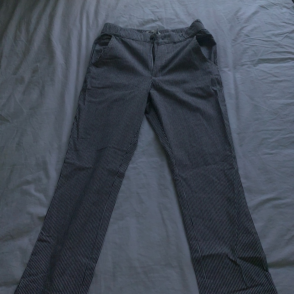 HOLLISTER blue and white striped pants